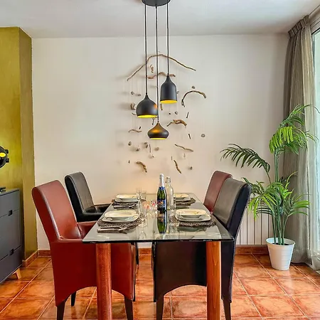 Apartment Sira House By Hello Homes Sitges