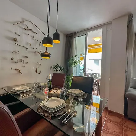 Sira House By Hello Homes Sitges