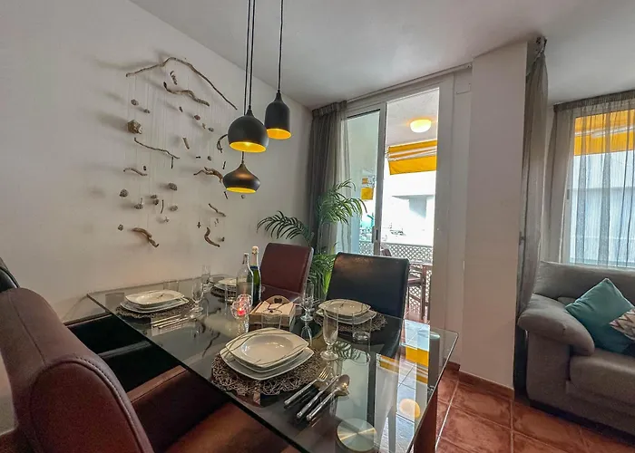 Sira House By Hello Homes Sitges