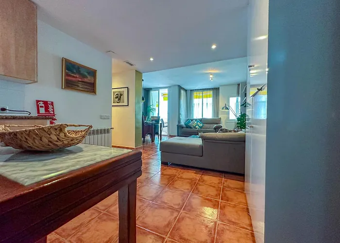 Sira House By Hello Homes