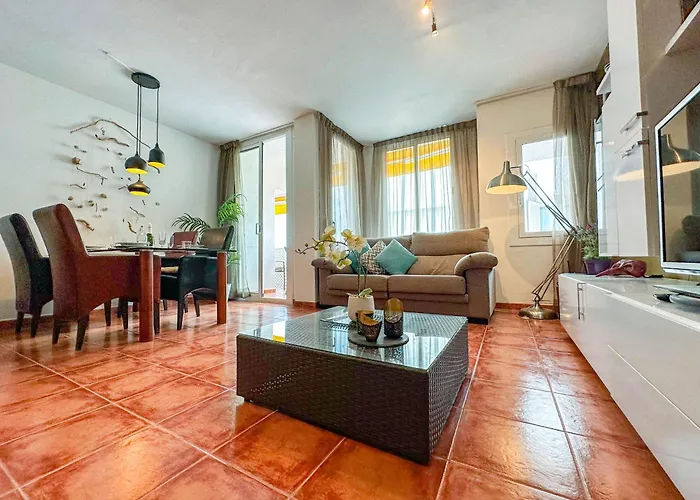 Sira House By Hello Homes Сиджес